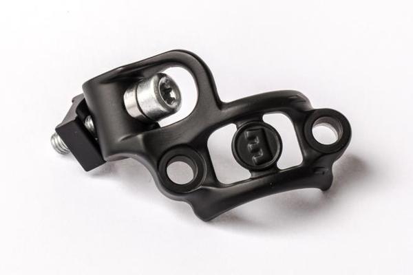 Lenksuklamber Magura Sram Trigger, vasak, must