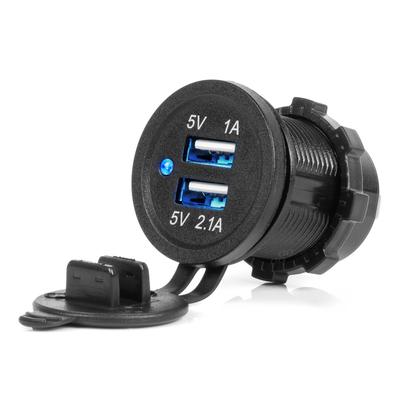 Ūdensizturīgs telefona lādētājs 12/24 V ar zilu LED indikatoru, 3,1 A, 2×USB